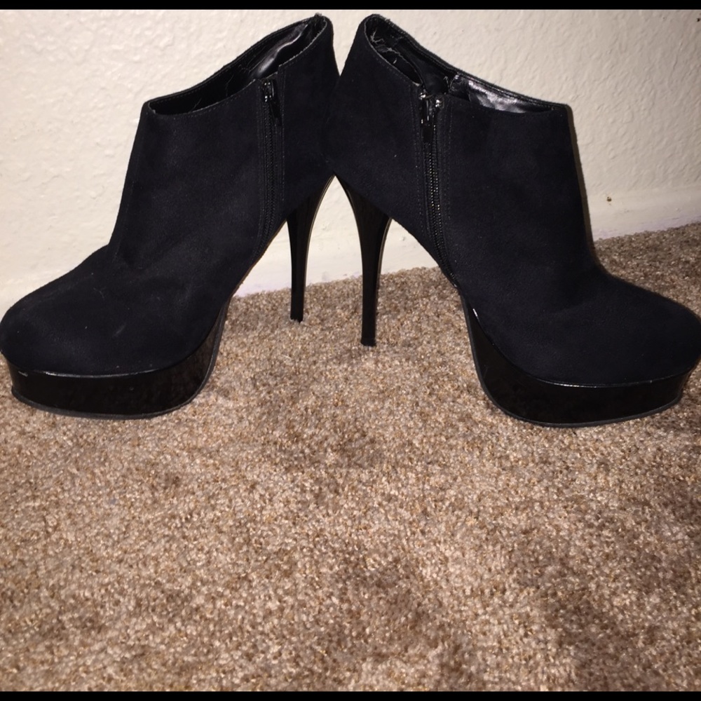 Heeled Booties - Picture 2 of 2