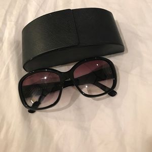 PRICE REDUCE❗️Prada Sunglasses ⭐️sales⭐️