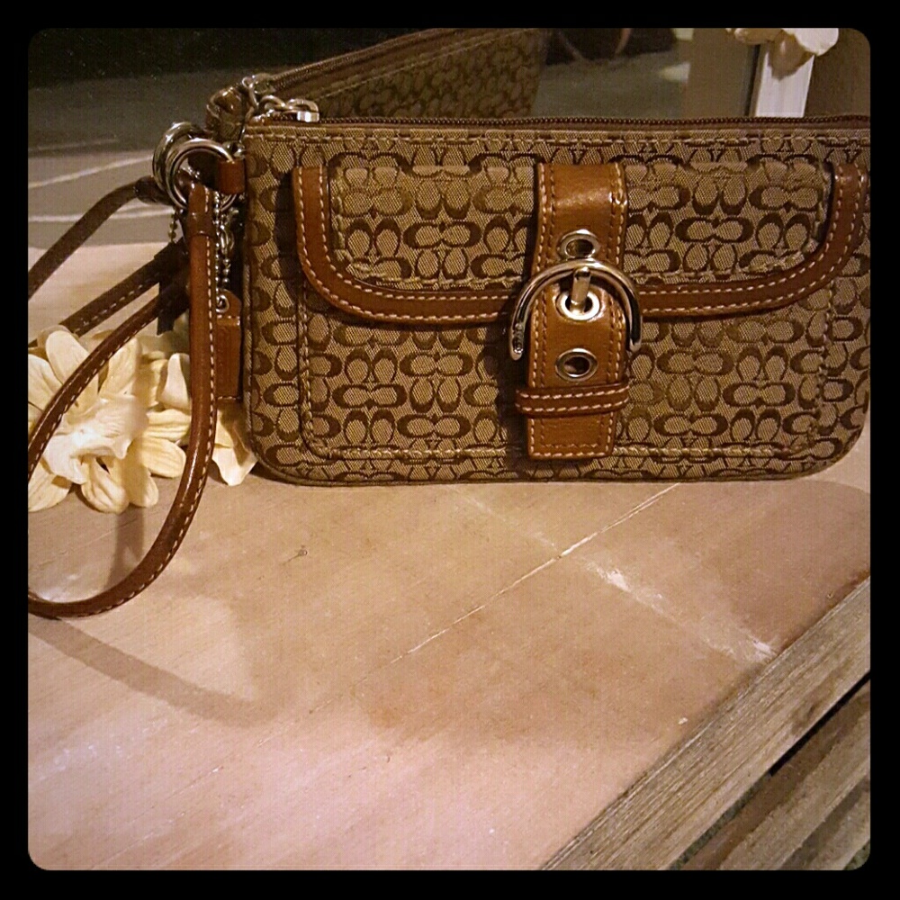 Coach Wristlet