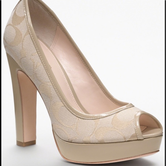 Coach Shoes - Coach high heels 👠