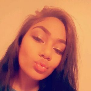 Meet your Posher, Nita