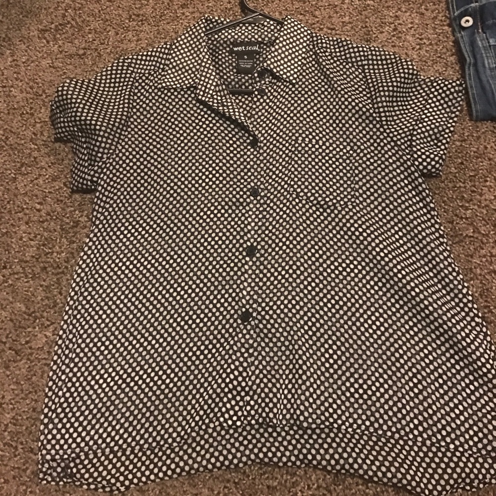 Polka Dot button down blouse