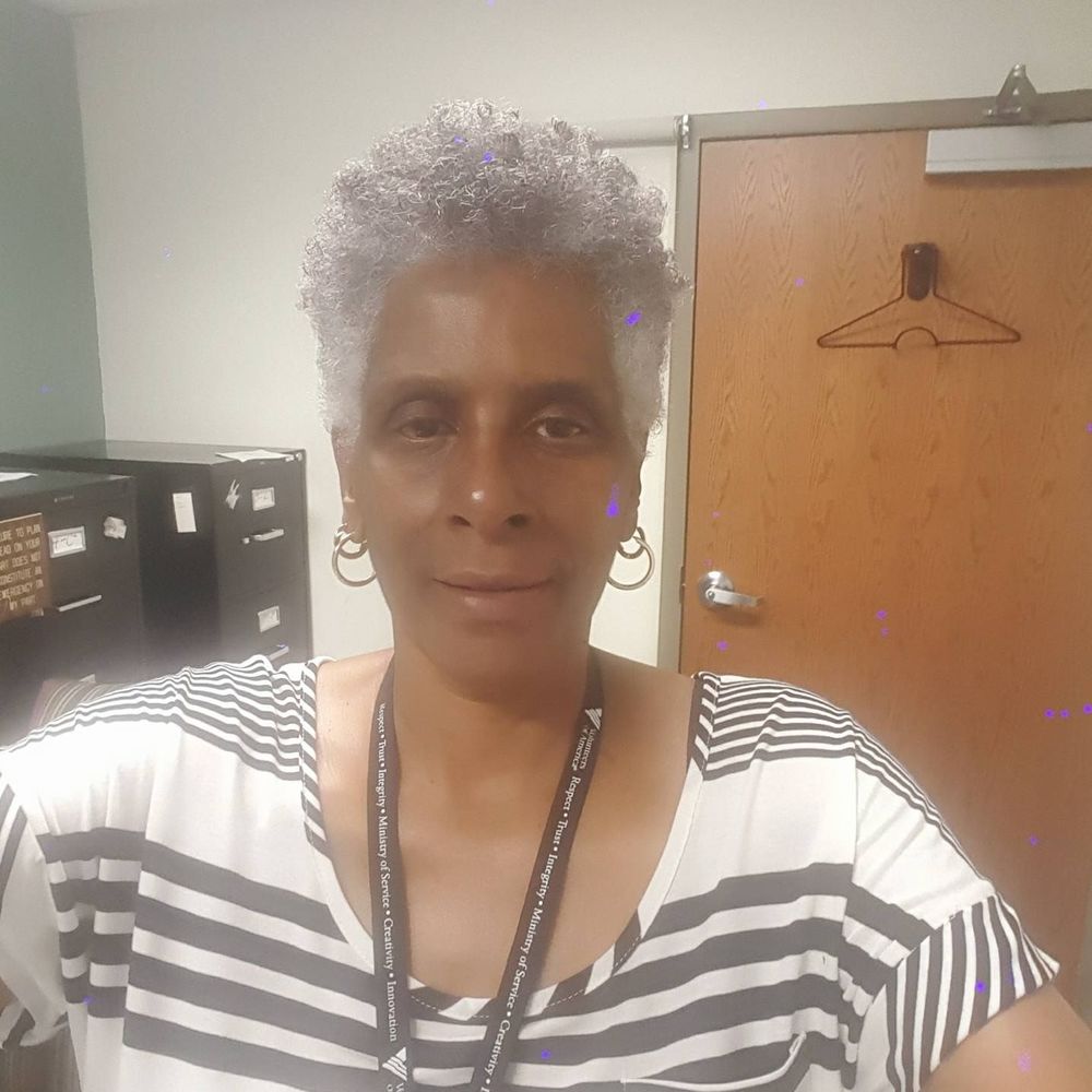 Meet your Posher, Debra