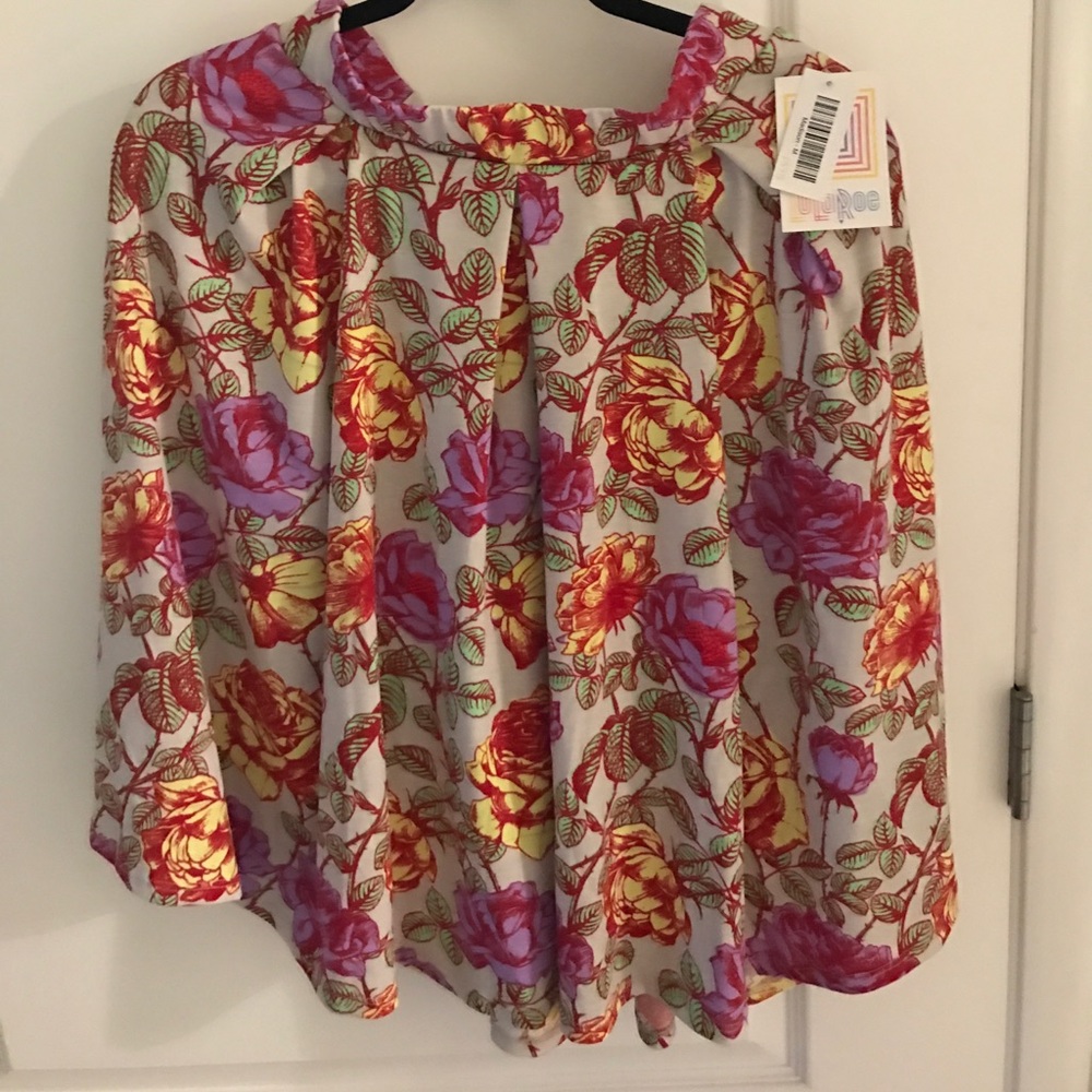 💕BNWT Lularoe Floral Madison size Medium💕