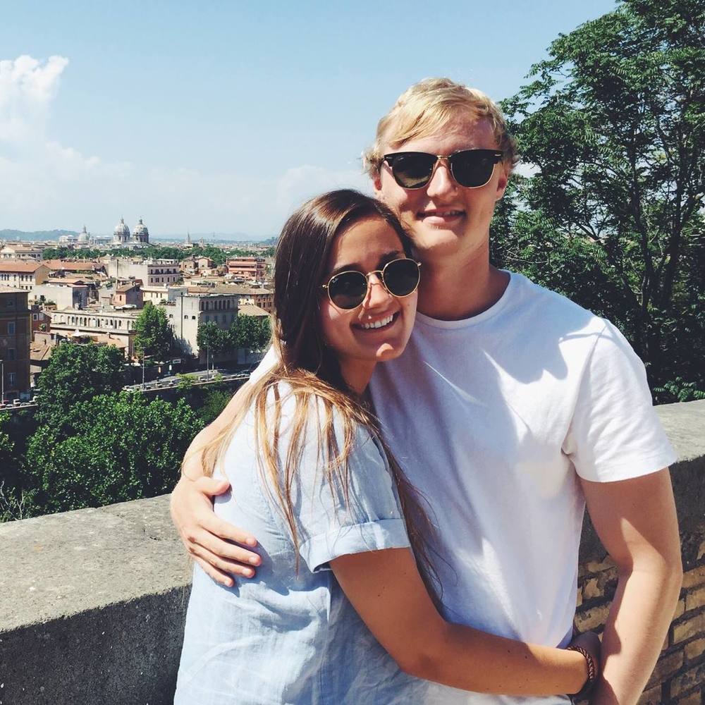 Meet your Posher, Christina