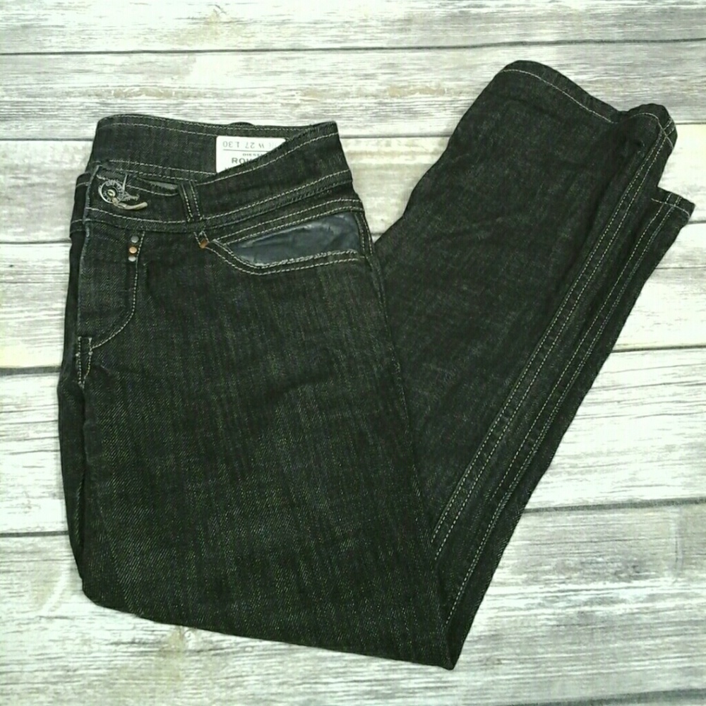 Sold! Diesel dark washed crop jeans - Picture 8 of 8