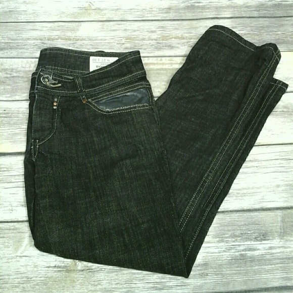 Sold! Diesel dark washed crop jeans - Picture 8 of 8