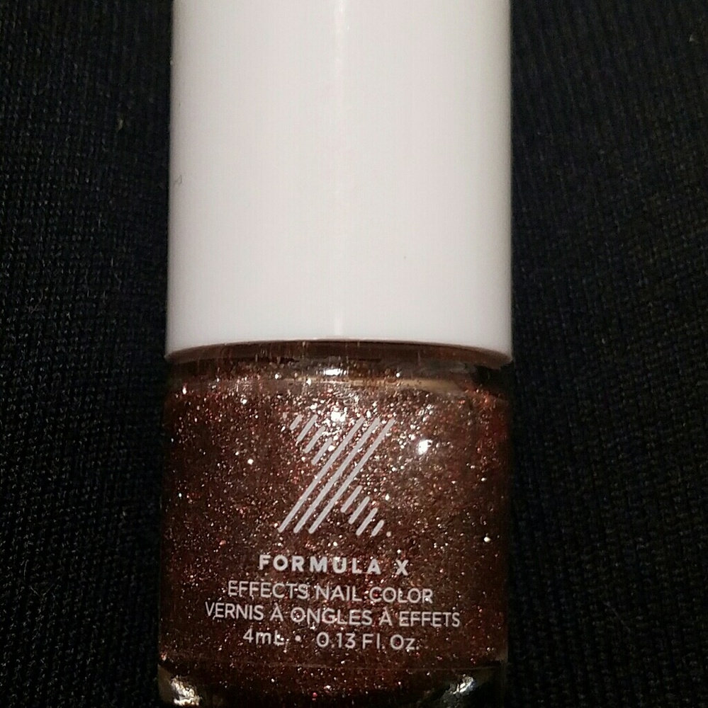 Formula X: Luminosity Mini Nail Color
