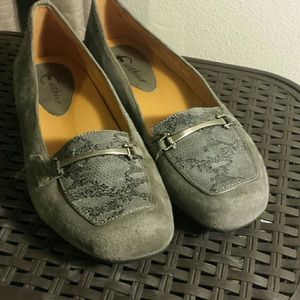 Earthies comfort casual grey suede leatherloafers