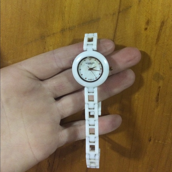 Brand new STUHRLING timepiece - Picture 1 of 1