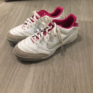 Nike indoor soccer shoes