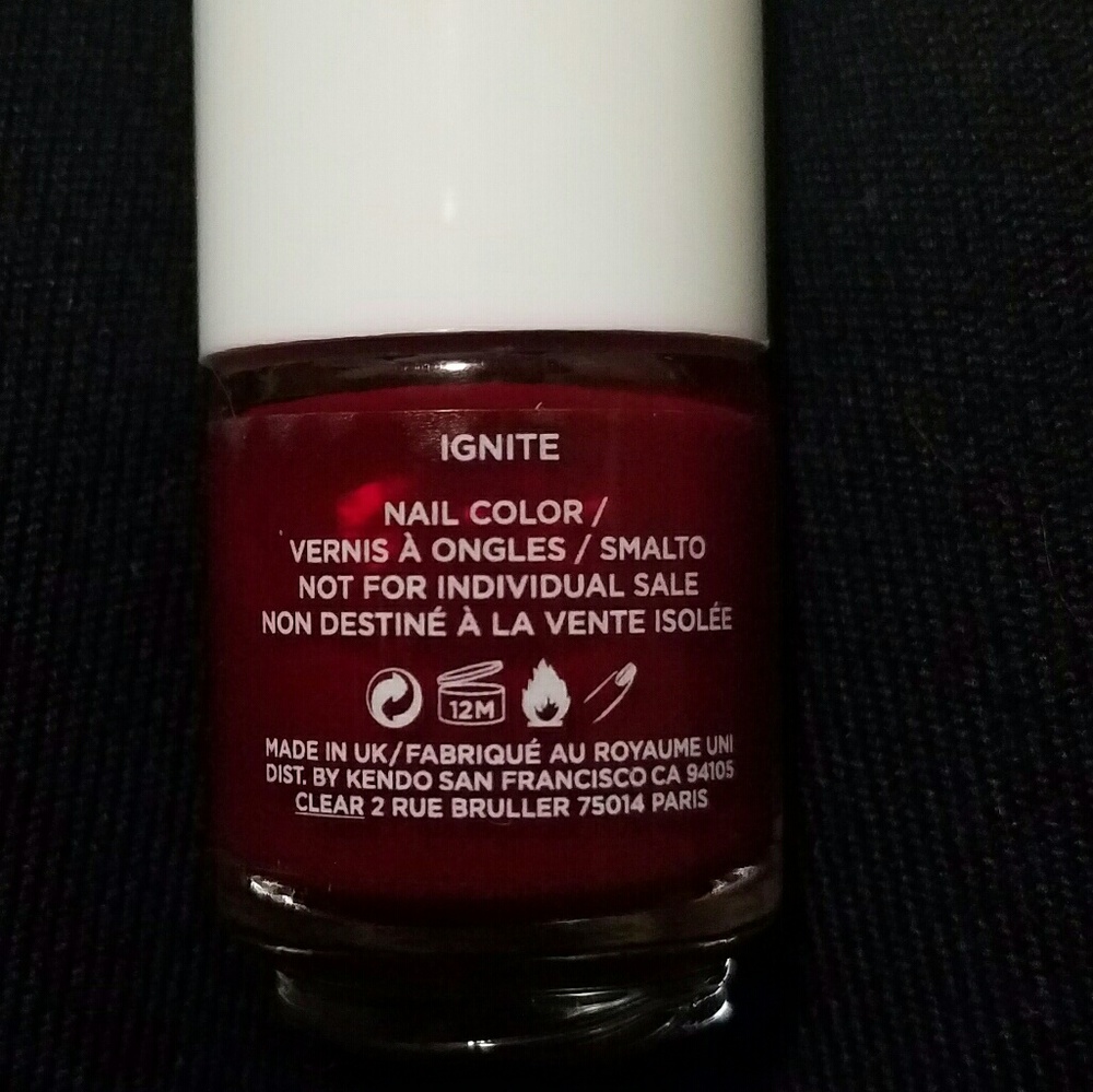 Formula X: Ignite Mini Nail Color - Picture 2 of 2