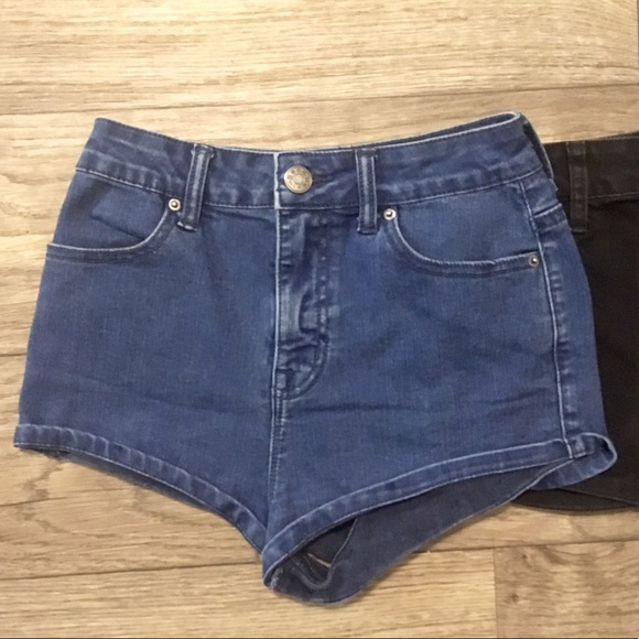 SOLD BDG Super High Rise Short Short Set - Picture 2 of 4