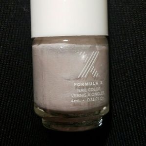 Formula X: Illusionary Mini Nail Color