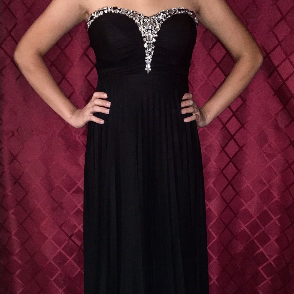 Black elegant gown