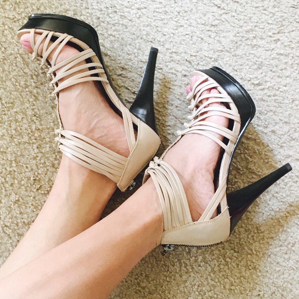 Guess high heels 👠