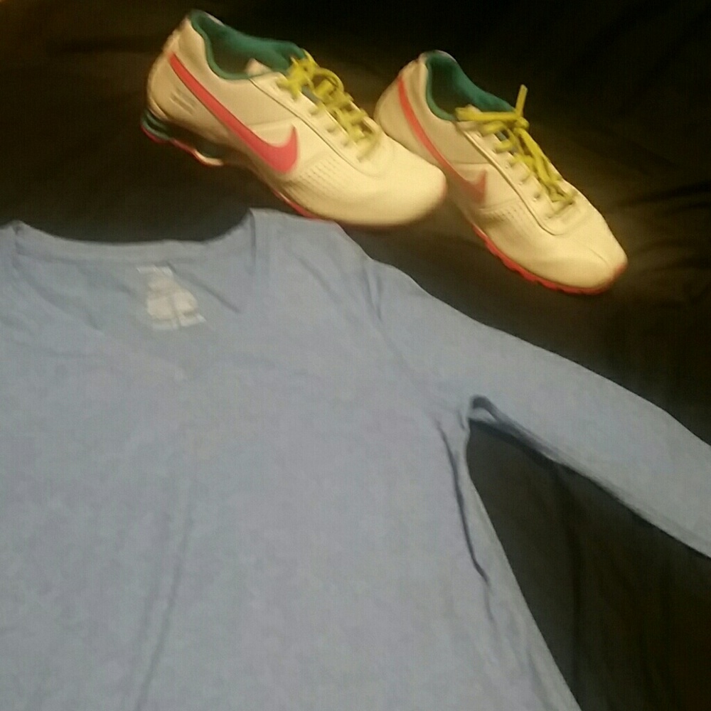 Semi fitted Long sleeve shirt