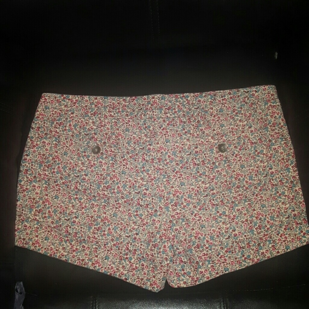 ❤PAPAYA SHORT ❤ - Picture 3 of 4