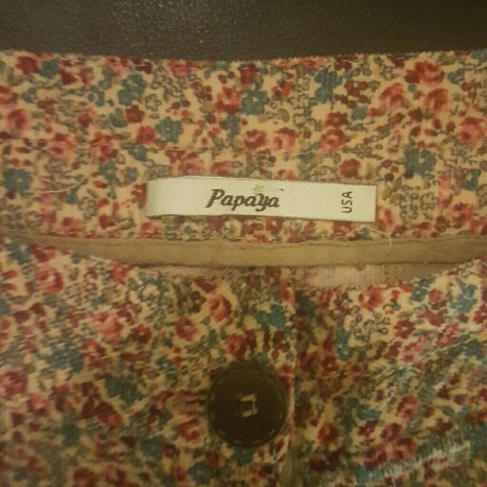 ❤PAPAYA SHORT ❤ - Picture 4 of 4