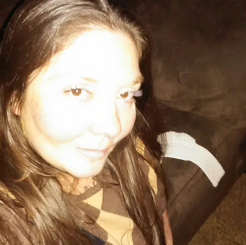 Meet your Posher, Ajia