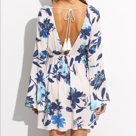 BLUE FLORAL BOHO CHIC DRESS 💙BEAUTIFUL 💙 - Picture 3 of 4