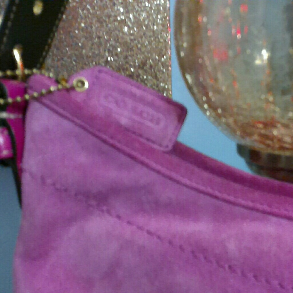 Coach Handbag - Picture 2 of 4