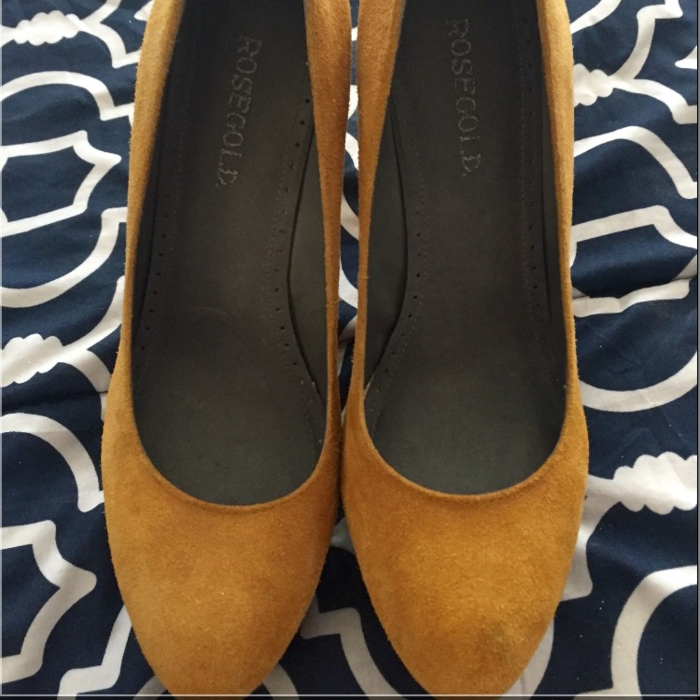 Clogs - Picture 4 of 4
