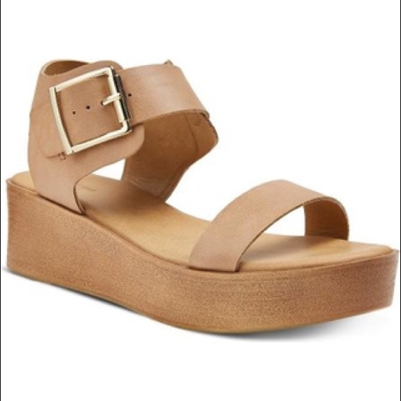 Mossimo Supply Co. Shoes - Platform sandal