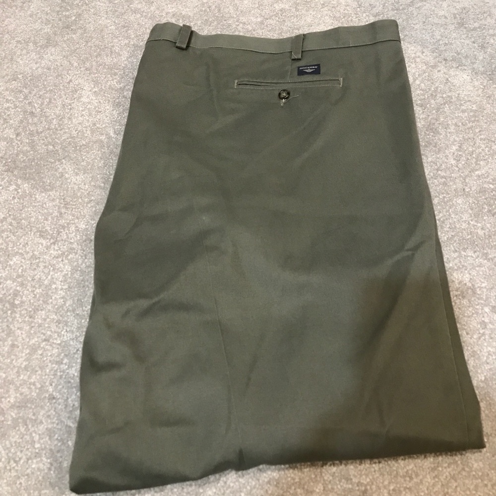 DOCKERS 💯COTTON PANTS W54/L33