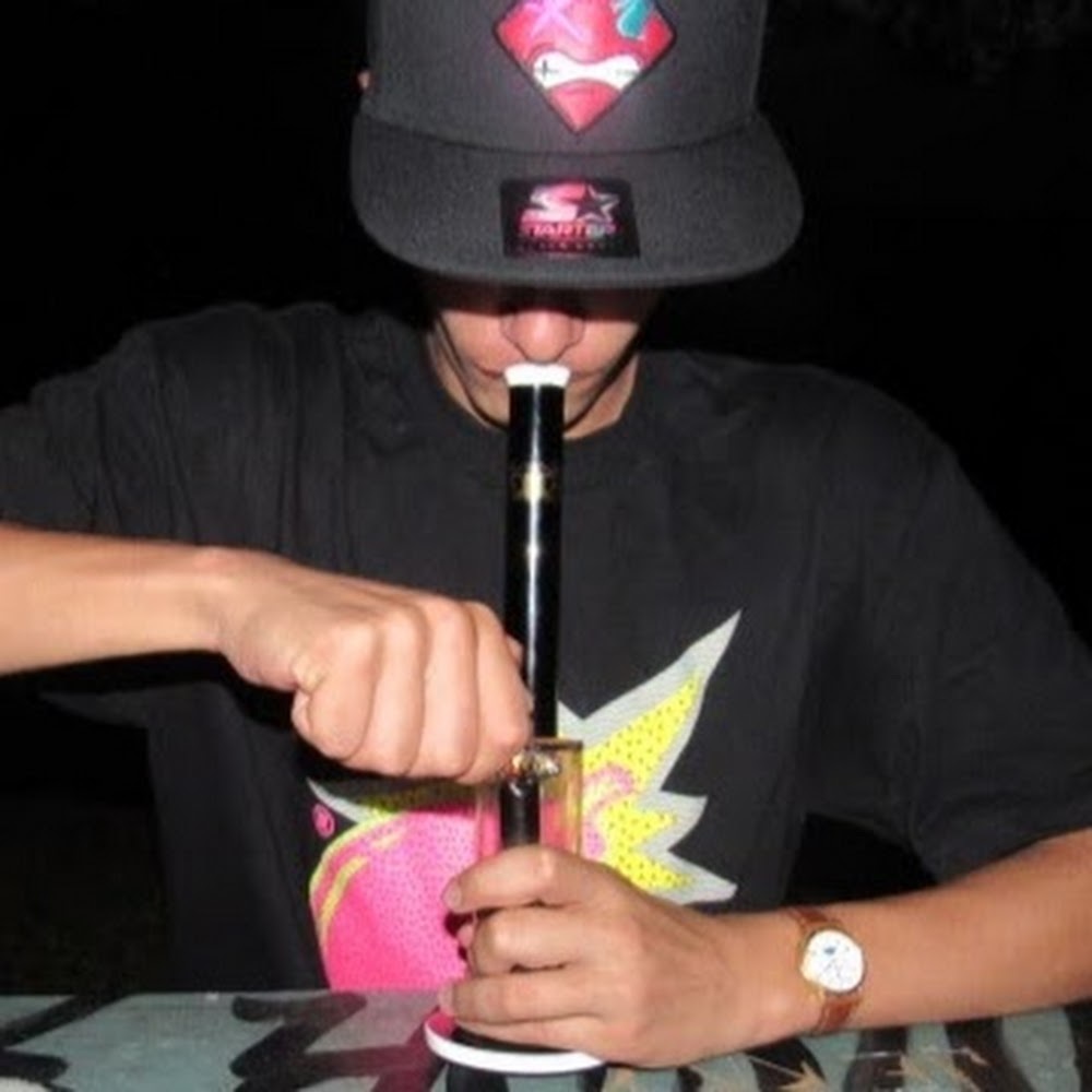 Meet your Posher, Max