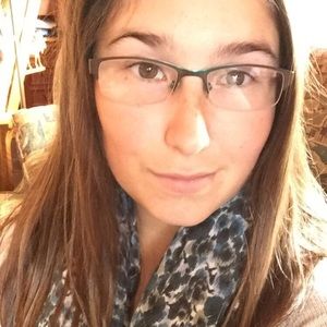 Meet your Posher, Claire