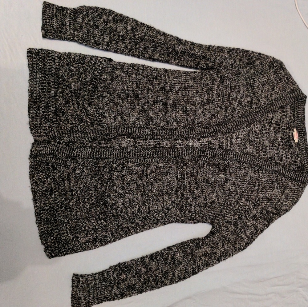 Long sleeve cardigan