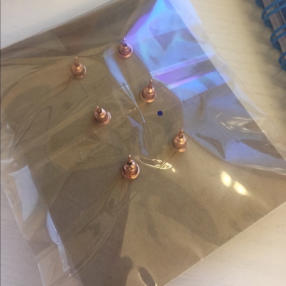 Arrived!!! Sparkly earrings!! - Picture 4 of 4