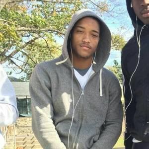 Meet your Posher, Joshua