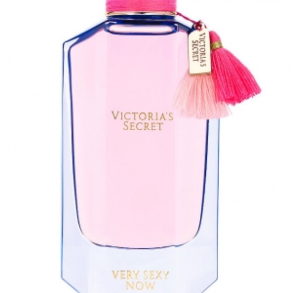 ‼️hold‼️Victoria's Secret very sexy now