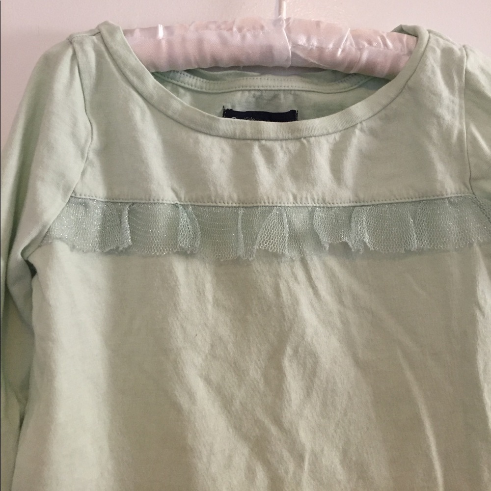 GAP Ruffle Top - Picture 2 of 5