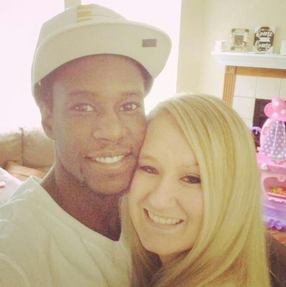 Meet your Posher, Kayla - Picture 1 of 1