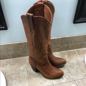 Women Frye Boots
