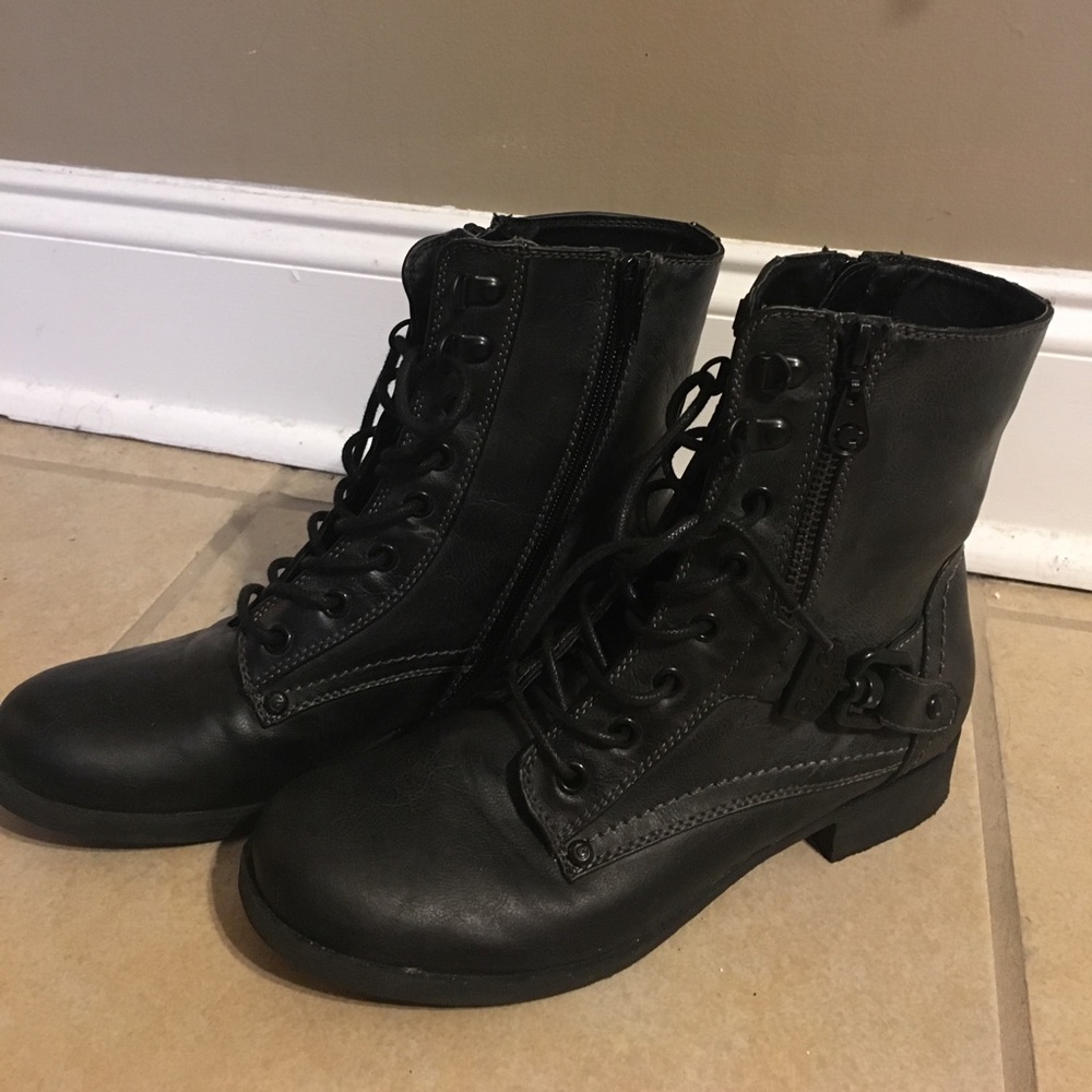 Black boots