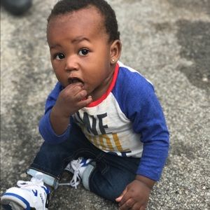 Meet your Posher, Casey