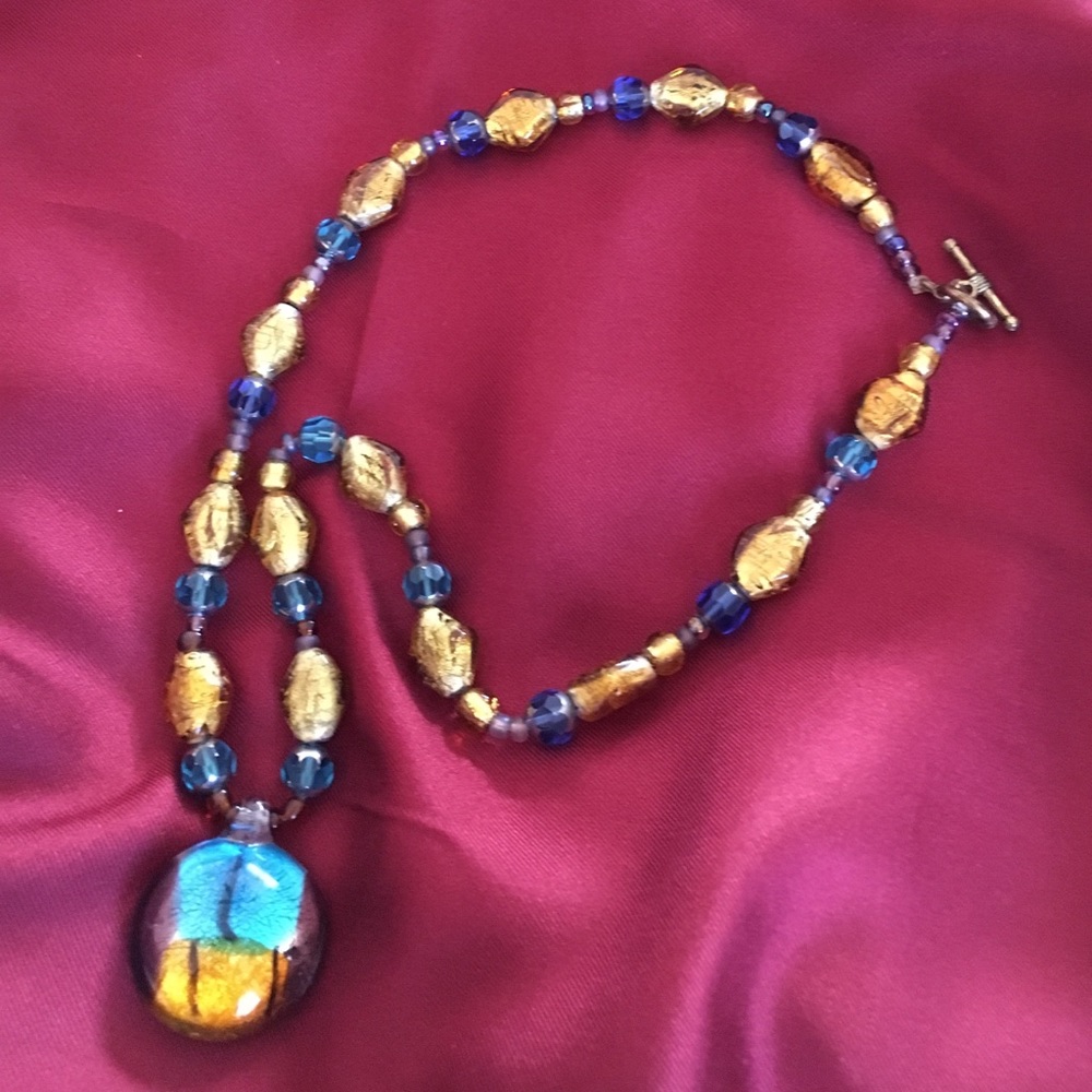 Necklace - Picture 2 of 4