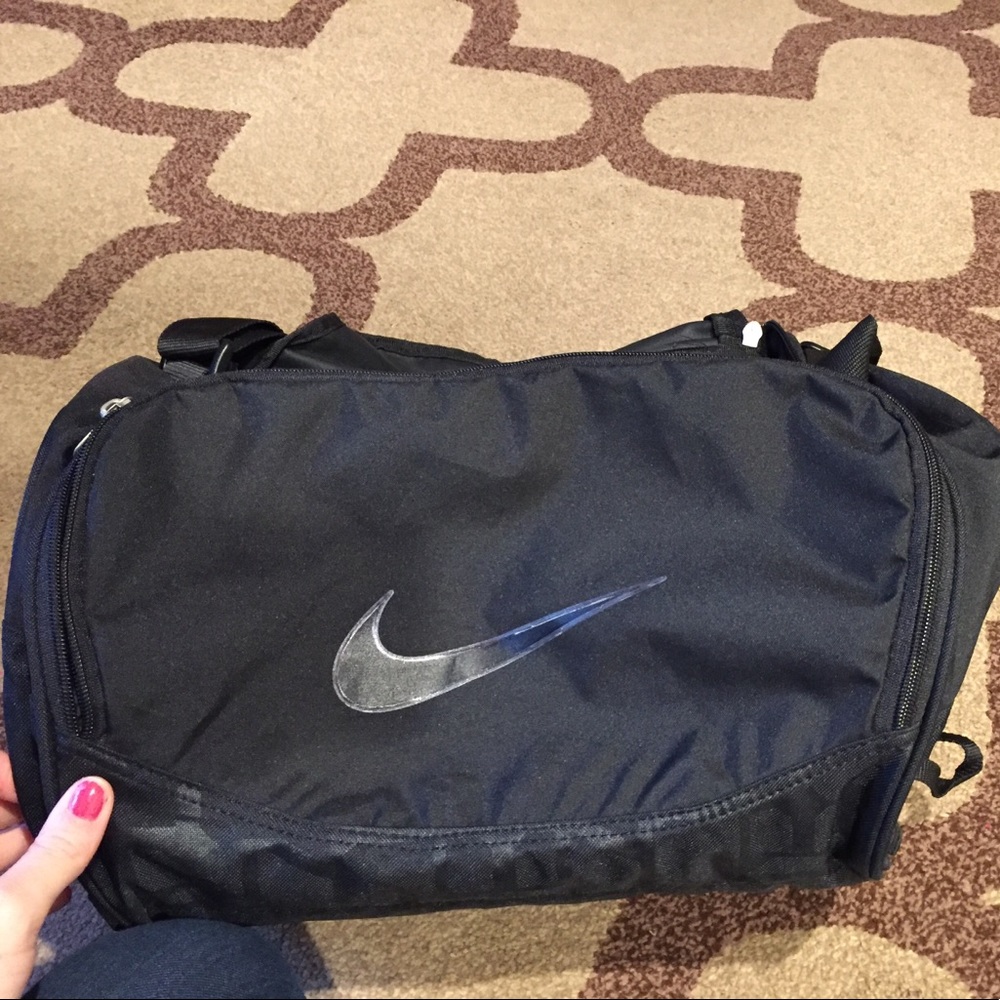 Nike duffle bag