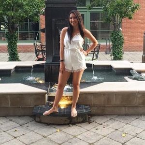 Kittenish romper- size small!