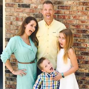 Meet your Posher, Mistie