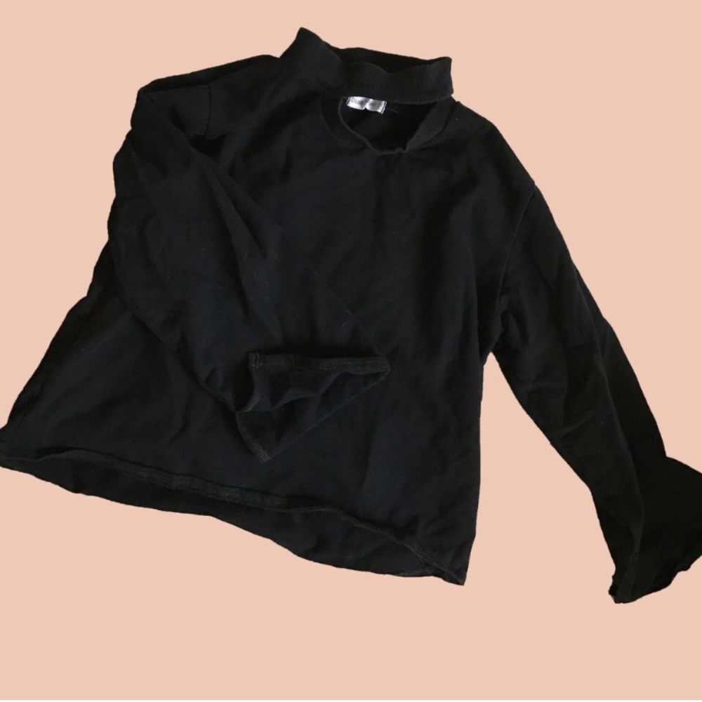 Cut out sweater