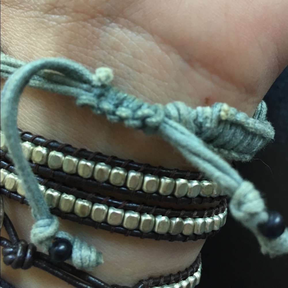 Adjustable Rhinestone bracelet - Picture 4 of 4
