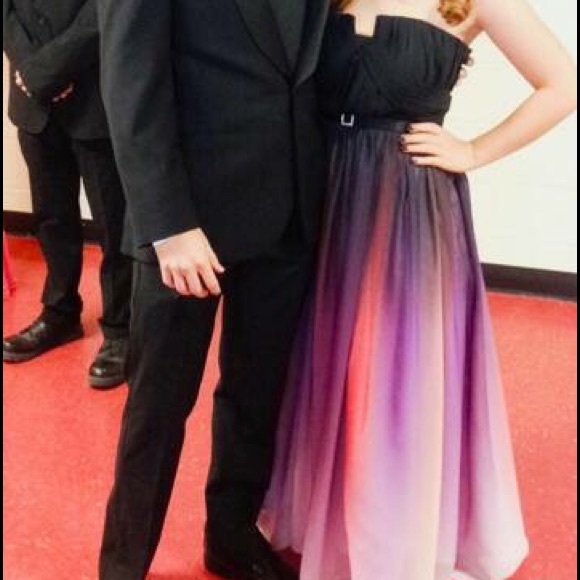 Prom Dress - Picture 2 of 5