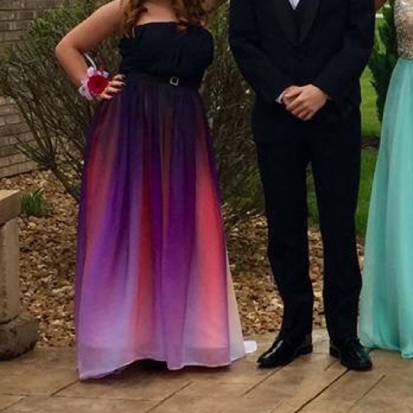 Prom Dress - Picture 4 of 5