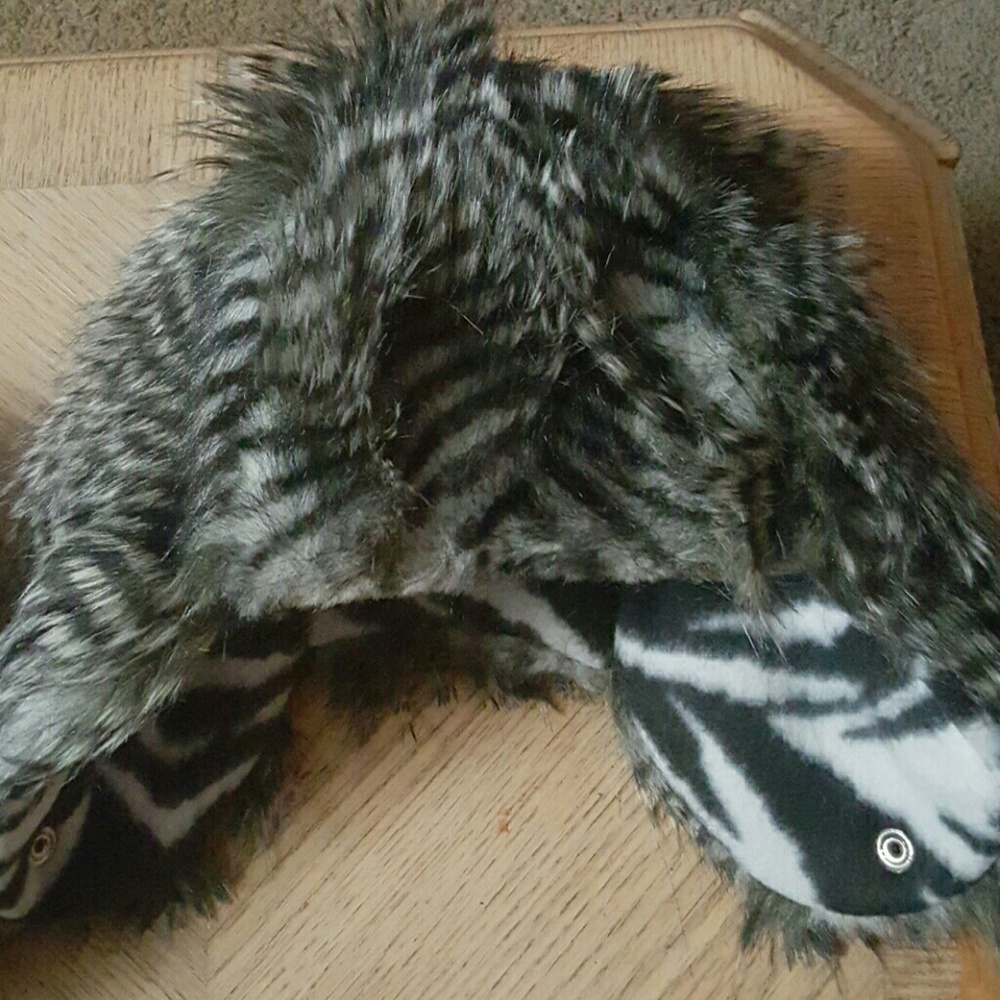 HANDMADE winter hat