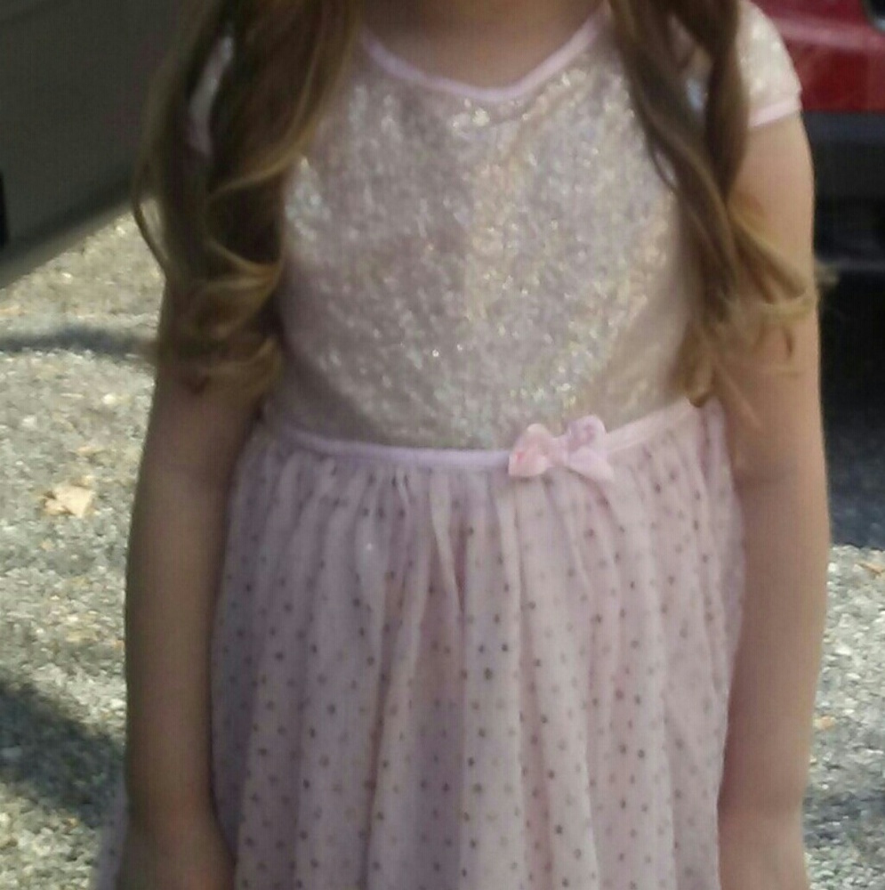 Girls dress
